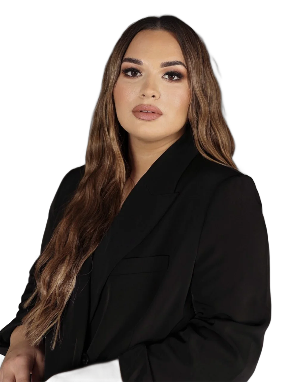 Denana Mujačić im schwarzen Blazer